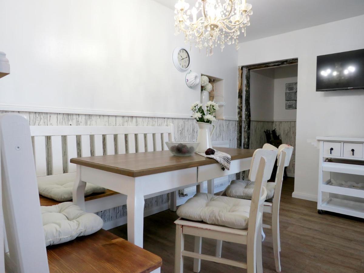 Gut Brueggen Appartement Kerpen  Buitenkant foto