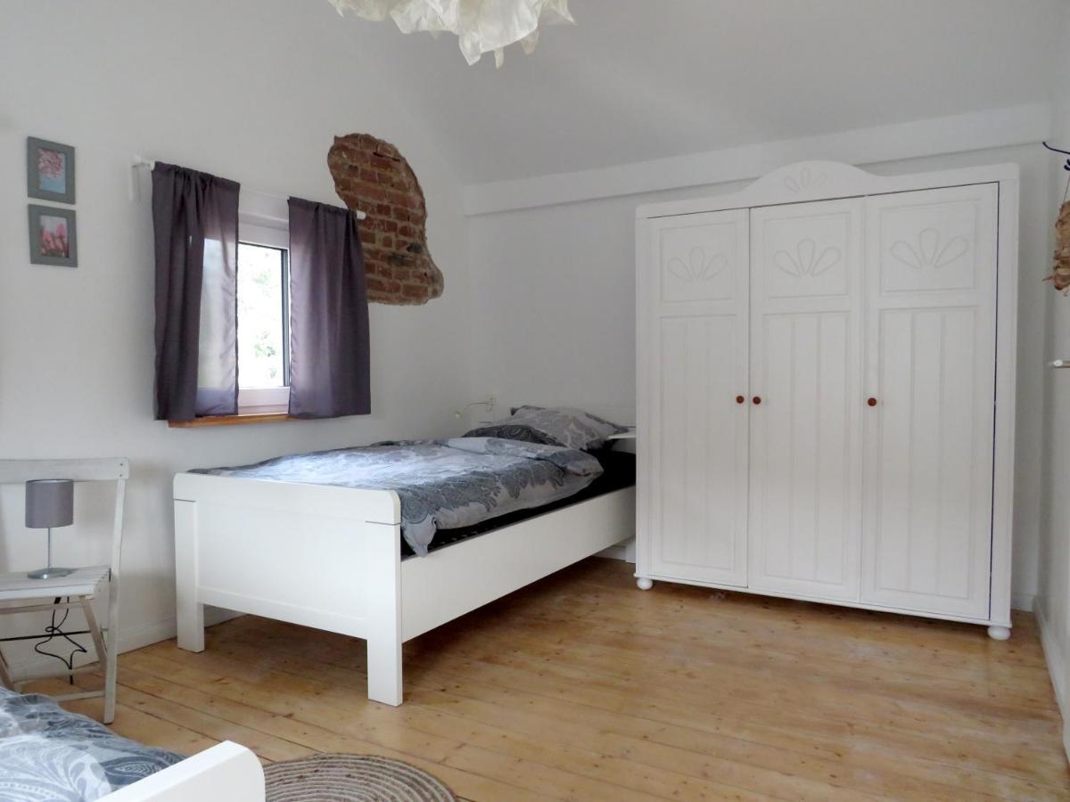 Gut Brueggen Appartement Kerpen  Buitenkant foto