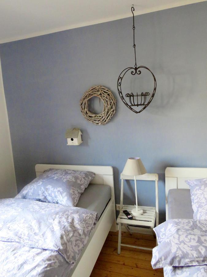 Gut Brueggen Appartement Kerpen  Buitenkant foto